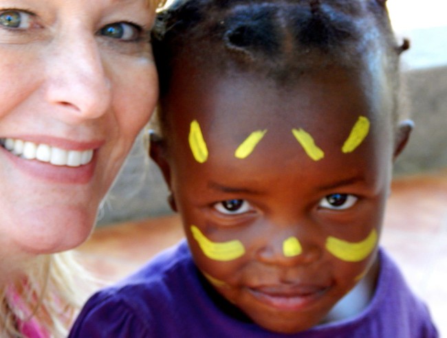 Gina and Vickie Springs of Hope Kenya