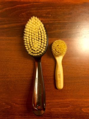 Body brush left, facial brush right